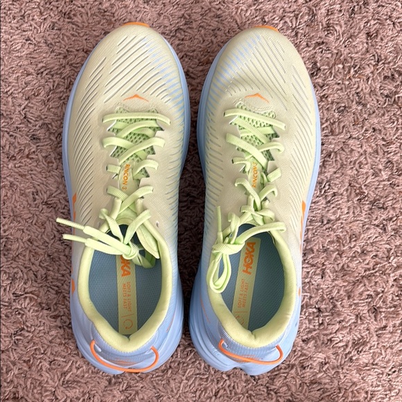 HOKA Women’s Rincon 3 (size 9.5B) - Picture 2 of 6